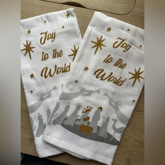 Christmas nativity “Joy to the world” kitchen hand towels set of 2 - Picture 1 of 4